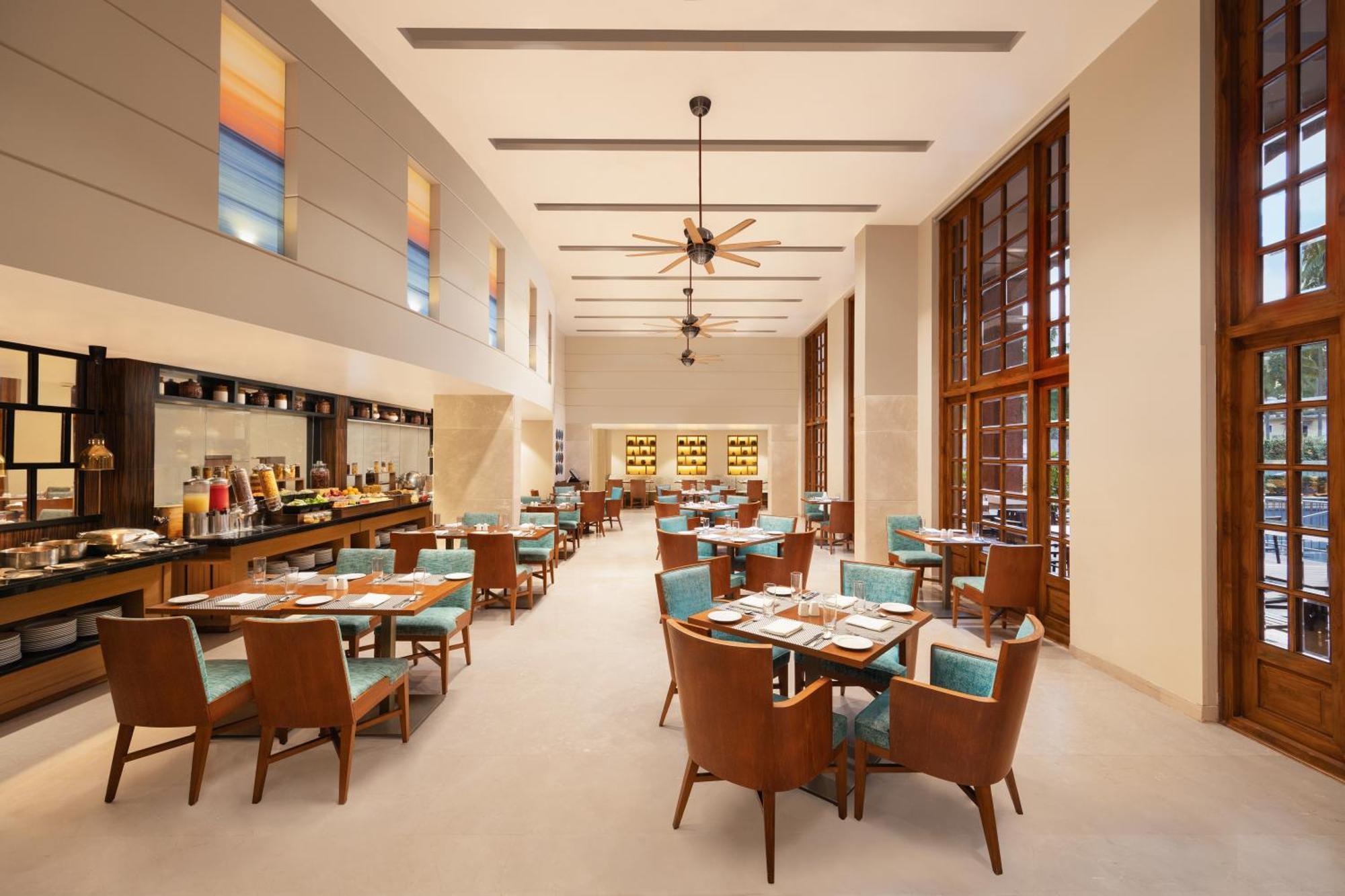 Fairfield By Marriott Goa Calangute Hotel Exterior photo